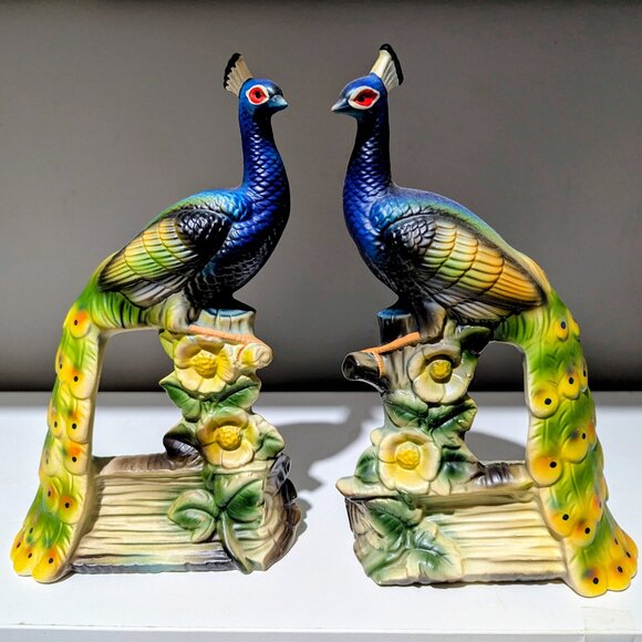 Vintage Giftcraft Japan Peacock Figurines Pair – Mid-Century Ceramic Decor - Picture 1 of 7